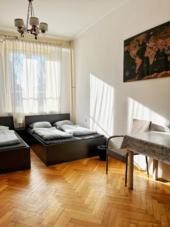 Nice Room In City Centre Cracovia Esterno foto